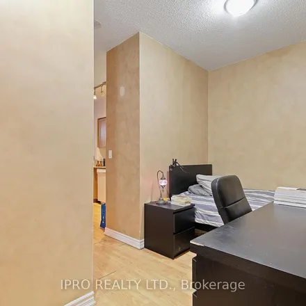 Image 2 - Residences of College Park South, 761 Bay Street, Old Toronto, ON M5G 2J9, Canada - Apartment for rent