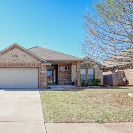 Buy this 3 bed house on 2772 Southeast 39th Street in Moore, OK 73160