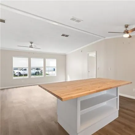 Image 5 - 12497 Tree Street, Pinellas Park, FL 33773, USA - Apartment for sale