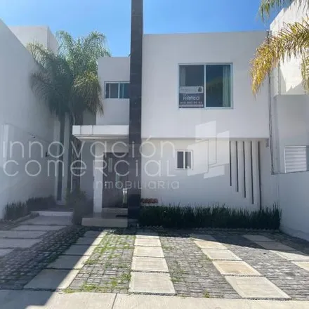 Rent this 3 bed house on Pista Cumbres in 76100 Juriquilla, QUE