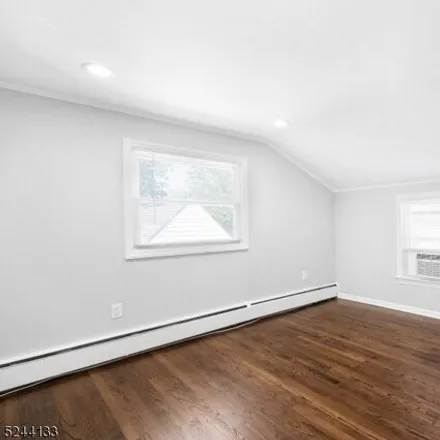 Image 6 - 23 Hill Street, Bernardsville, NJ 07924, USA - House for rent