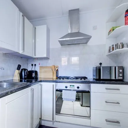 Image 6 - London, SE17 3JT, United Kingdom - Apartment for rent
