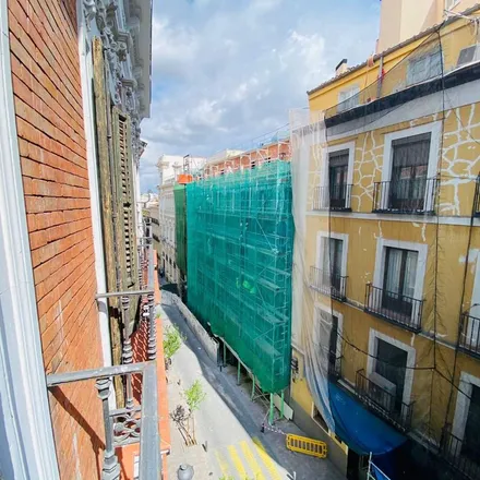 Image 2 - Calle de Moratín, 24, 28014 Madrid, Spain - Apartment for rent