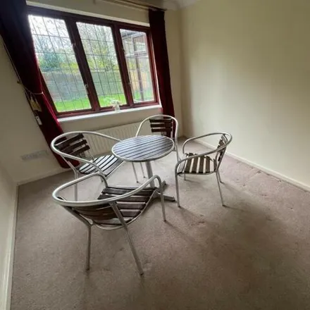 Image 7 - 64 Broadwells Crescent, Coventry, CV4 8JX, United Kingdom - House for rent