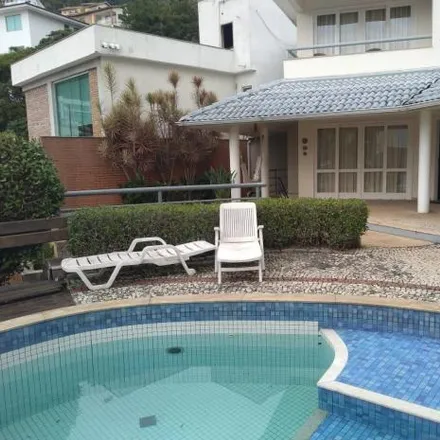 Buy this 5 bed house on Avenida Prefeito Sylvio Picanço in Charitas, Niterói - RJ