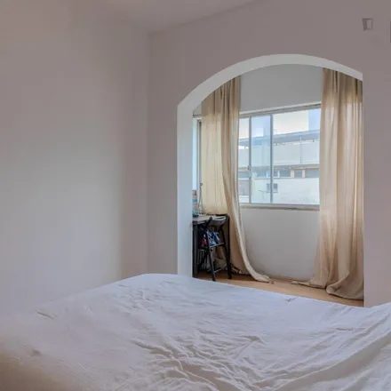 Rent this 6 bed room on DomusVi Possolo 24 in Travessa do Possolo 24, 1350-251 Lisbon