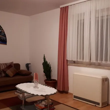 Rent this 3 bed apartment on Felsleite in 92655 Grafenwöhr, Germany