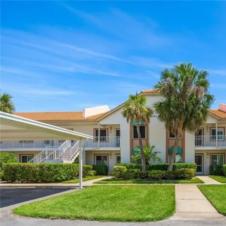 Buy this 2 bed condo on 4364 Madeira Court in Sarasota County, FL 34233