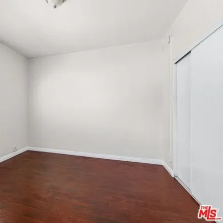 Image 3 - 4351 Normal Avenue, Los Angeles, CA 90029, USA - House for sale