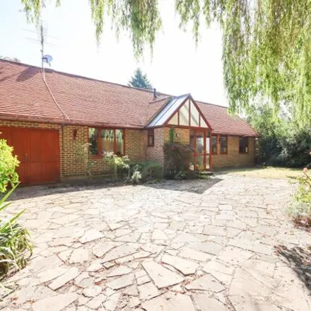 Buy this 2 bed house on The Crown in Berries Road, Cookham Rise