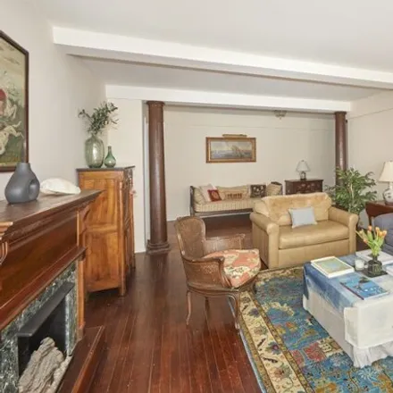 Buy this studio apartment on 210 East 73rd Street in New York, NY 10021