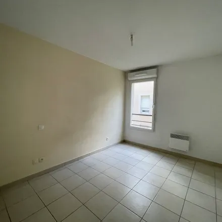 Image 5 - 1145 Rue Nationale 20, 45770 Saran, France - Apartment for rent