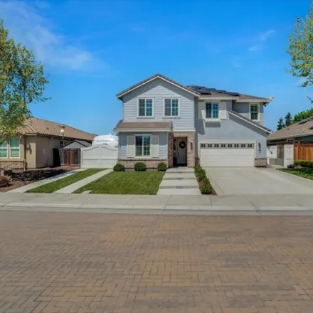 Buy this 5 bed house on 337 Franklin Lane in Ripon, CA 95366