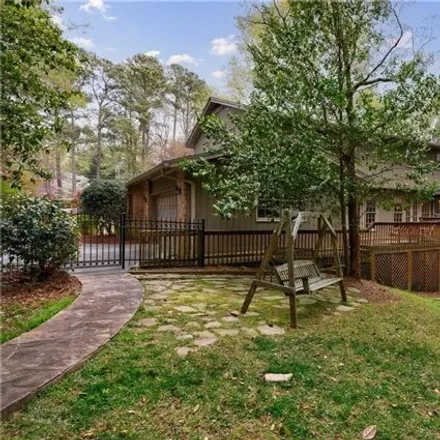 Image 4 - 7548 Chaparral Drive Northeast, Sandy Springs, GA 30350, USA - House for sale