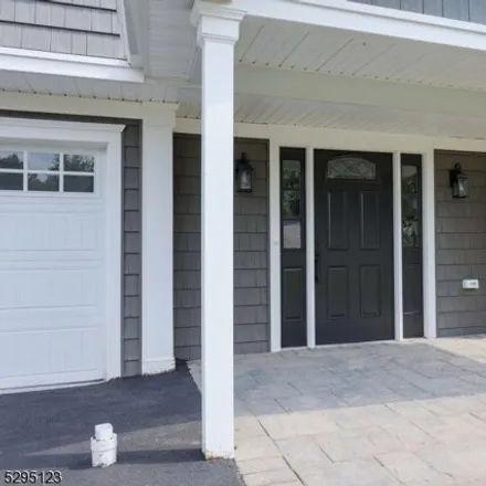 Image 4 - 1785 Dakota St, Clark, New Jersey, 07090 - House for sale