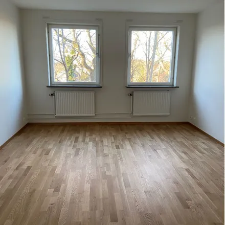 Rent this 1 bed apartment on Tingsvägen 17C in 371 63 Karlskrona, Sweden