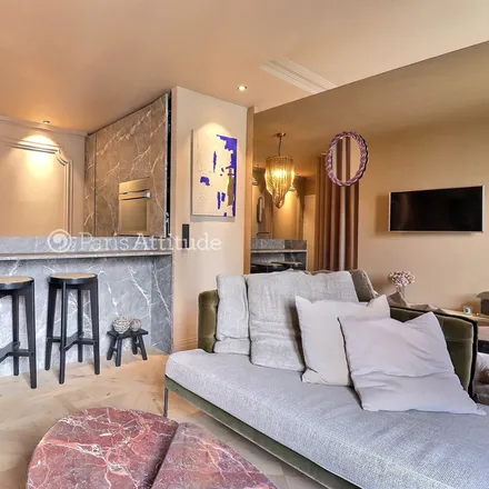 Image 1 - 61 Rue de Ponthieu, 75008 Paris, France - Apartment for rent