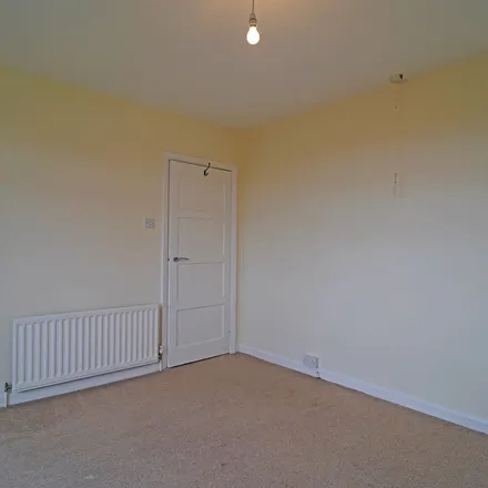 Rent this 3 bed apartment on Coniston Road in Royal Leamington Spa, CV32 6PG
