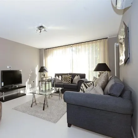 Image 5 - Boydell Court, London, NW8 6NH, United Kingdom - Apartment for rent