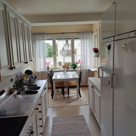 Rent this 2 bed apartment on Marielundsgatan in 632 30 Eskilstuna, Sweden