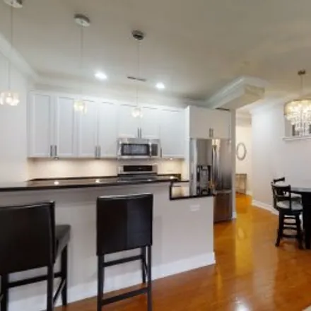 Buy this 2 bed apartment on #204,4150 North Kenmore Avenue in Uptown, Chicago