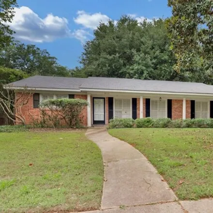 Buy this 3 bed house on 2068 Audubon Place in Shreveport, LA 71105