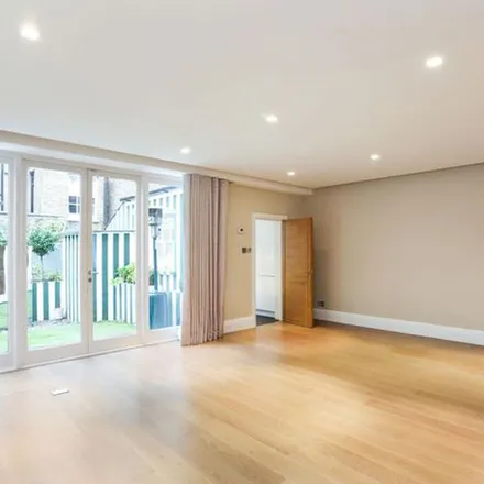 Rent this 4 bed townhouse on 6 Pont Street in London, SW1X 8HQ
