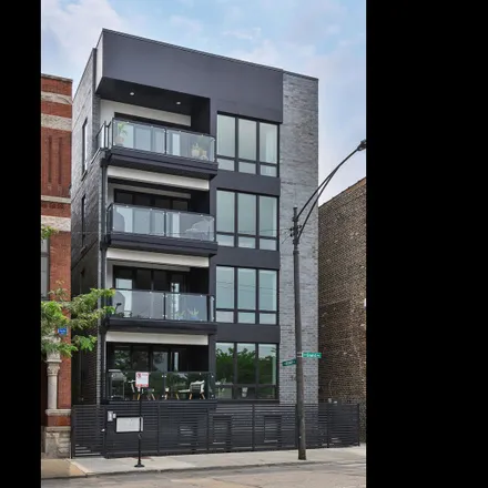 Image 1 - 1451 West Grand Avenue, Chicago, IL 60661, USA - House for sale