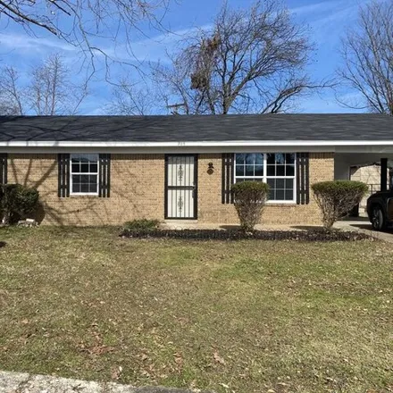 Buy this 4 bed house on 1021 Maple Drive in Hulbert, West Memphis