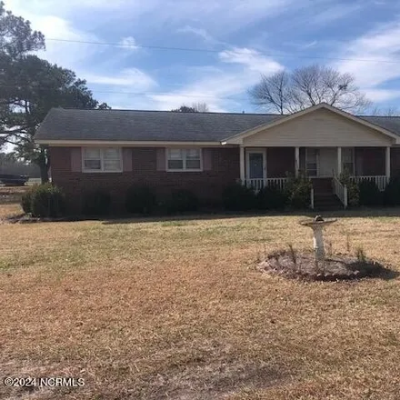 Buy this 2 bed house on 2082 Chandler Road in Beaufort County, NC 28586