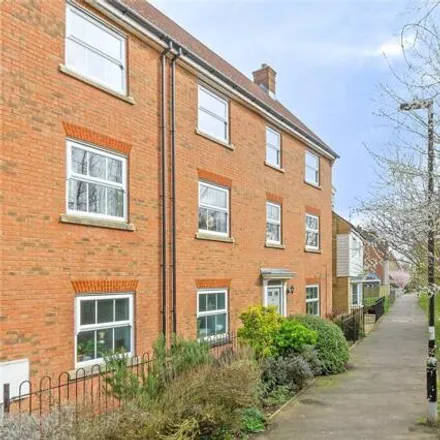Buy this 4 bed townhouse on Marigold Drive in Rodmersham Green, ME10 4BZ