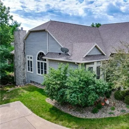 Buy this 4 bed house on Cobblestone Court in Urbandale, IA 50322
