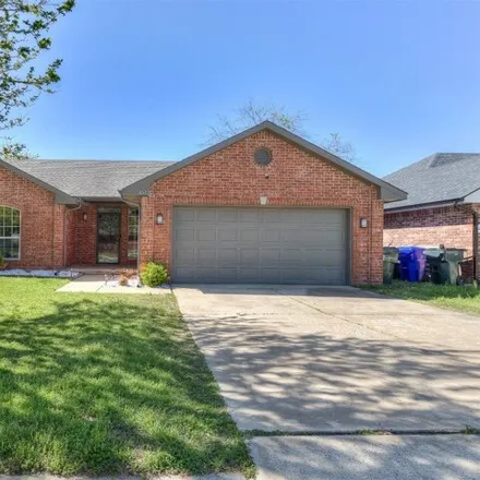 Buy this 3 bed house on 4698 Midway Drive in Norman, OK 73072