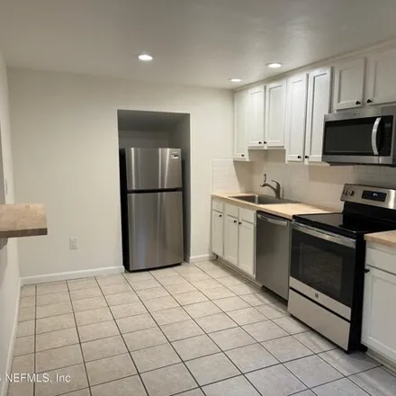 Image 3 - 2242 Herschel Street, Jacksonville, FL 32204, USA - Apartment for rent