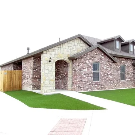 Buy this 3 bed house on Flint Avenue in Lubbock, TX 79423