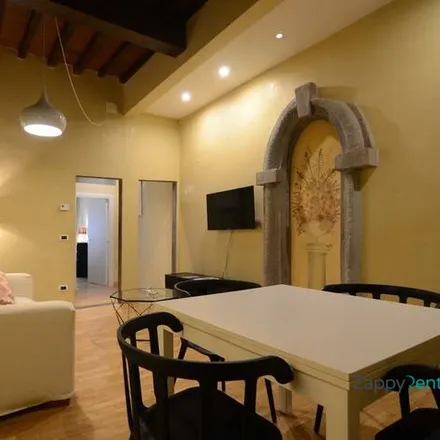 Rent this 2 bed apartment on Via Palazzuolo in 114, 50100 Florence FI