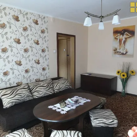 Rent this 1 bed apartment on Śląska 17 in 42-217 Częstochowa, Poland