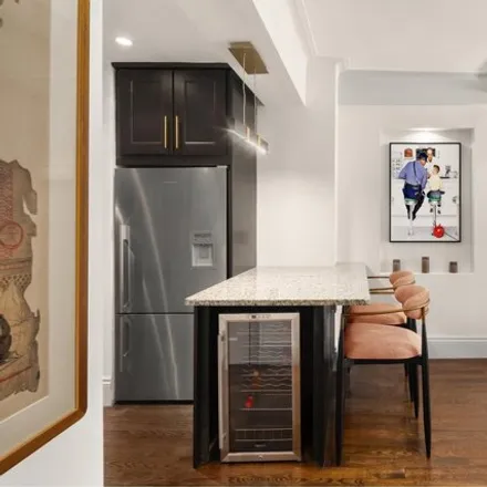 Buy this studio apartment on Select Garages in 9 Park Avenue, New York