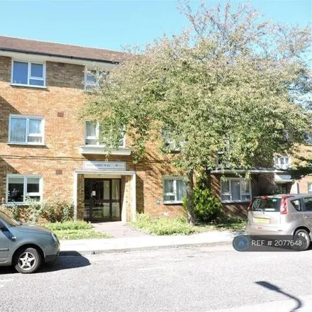 Rent this 2 bed apartment on South Street in Portsmouth, PO5 4DP