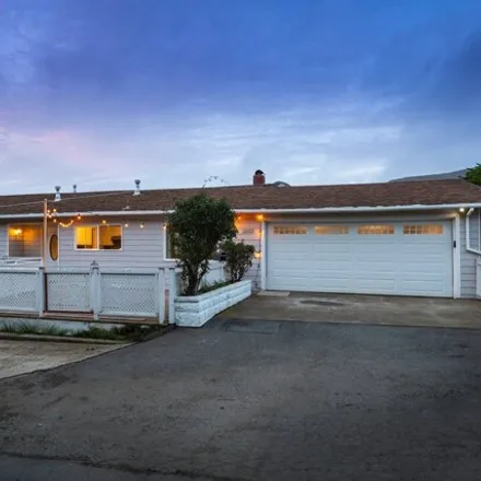 Buy this 5 bed house on 517 San Pablo Terrace in Pacifica, CA 94044