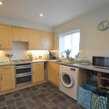 Image 4 - Clarence House, Abingdon Close, Macclesfield, SK11 8TT, United Kingdom - Apartment for sale