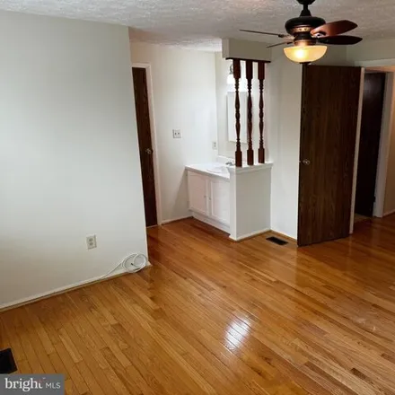 Image 7 - 54 Orion Club Drive, Ashton, Montgomery County, MD 20861, USA - House for rent