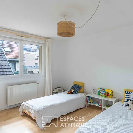 Rent this 6 bed apartment on 61 Route de Bischwiller in 67300 Schiltigheim, France