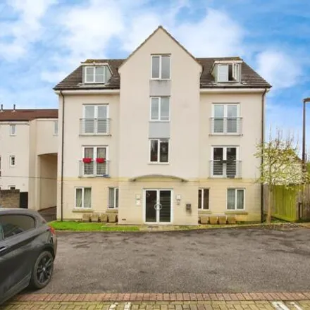 Buy this 2 bed apartment on 20 Summit Close in Bristol, BS15 9AB