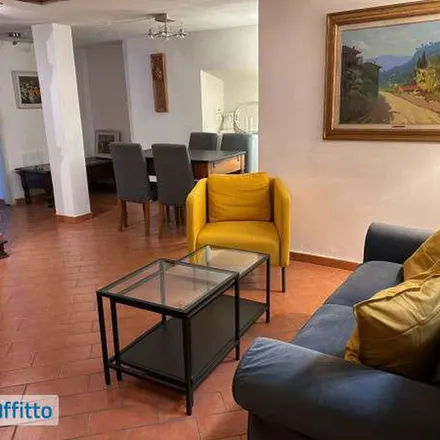 Rent this 5 bed apartment on Liceo Classico Statale "Michelangiolo" in Via della Colonna 9, 50121 Florence FI