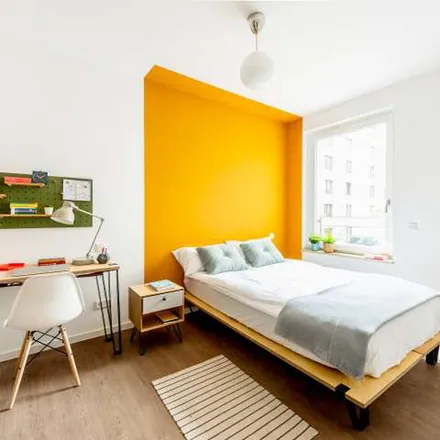 Rent this 2 bed apartment on Klara-Franke-Straße 12 in 10557 Berlin, Germany
