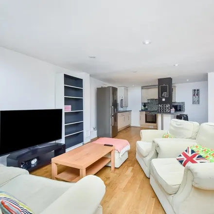 Rent this 2 bed apartment on Piano Studios in 2 Belmont Hill, London