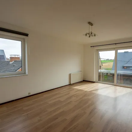 Rent this 2 bed apartment on Rue Guyaux in 5020 Namur, Belgium