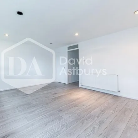Rent this 3 bed apartment on 47 Palmers Road in London, N11 1RJ