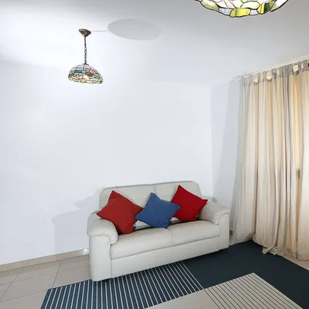 Rent this 2 bed apartment on Hospital La Candelaria in Avenida Príncipes de España, 38010 Santa Cruz de Tenerife